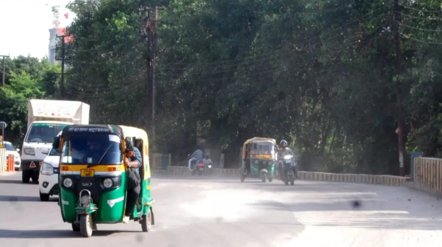 Noida Pollution: नोएडा में दो साल बीते पर नहीं घटे प्रदूषित क्षेत्र, हॉटस्पॉट की संख्या भी बढ़ी
